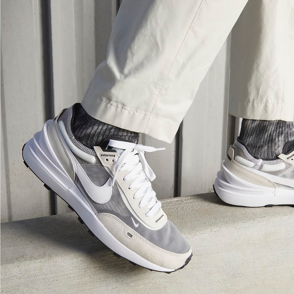 Nike Waffle One DA7995-100 Men's Summit White/Black Running Sneaker Shoes NR1596